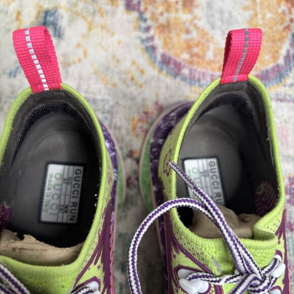 Gucci Run Knit Sneakers - Picture 5 of 11